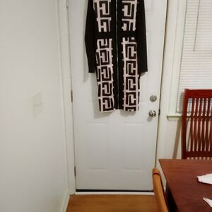 Black and Pink Geometric Patterned Cardigan